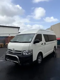 Toyota Hiace 2012 photo 4