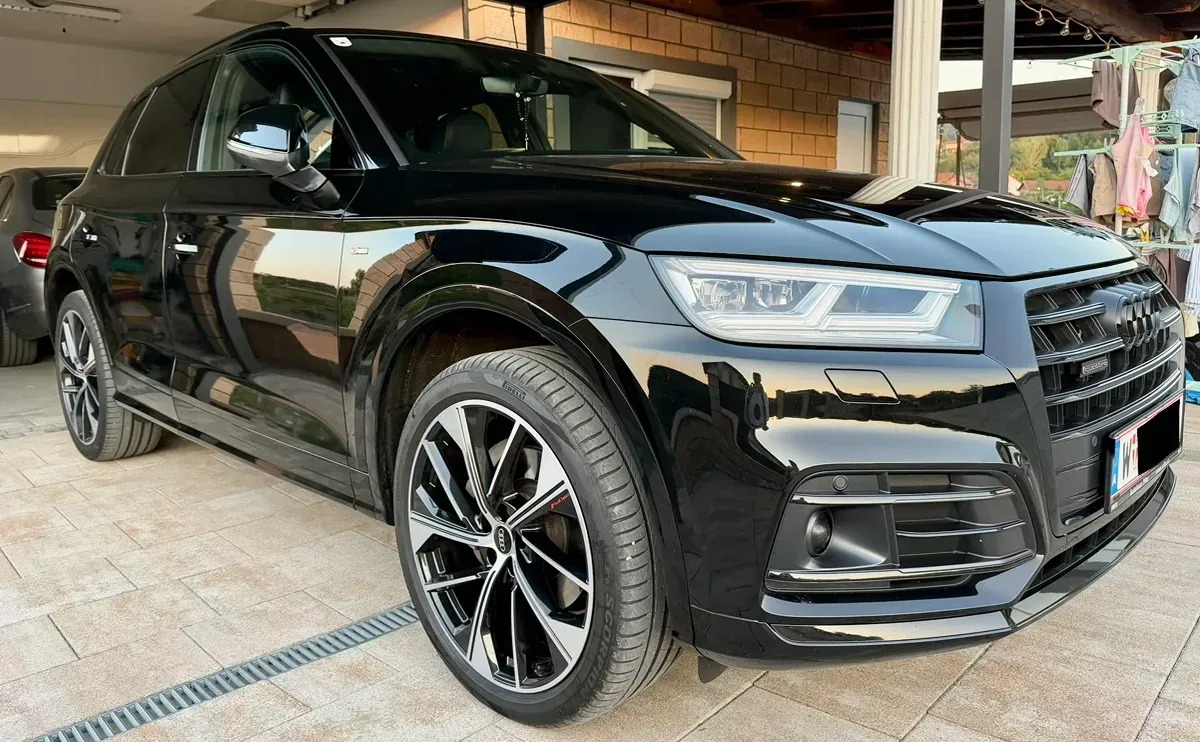 Audi Q5 2018 photo 2