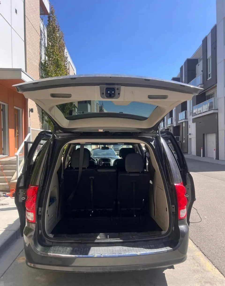 Dodge Grand Caravan 2013 photo 3