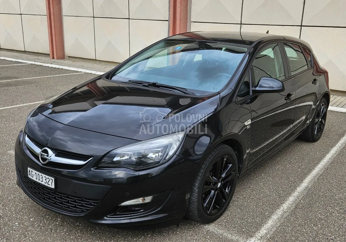 Opel Astra J