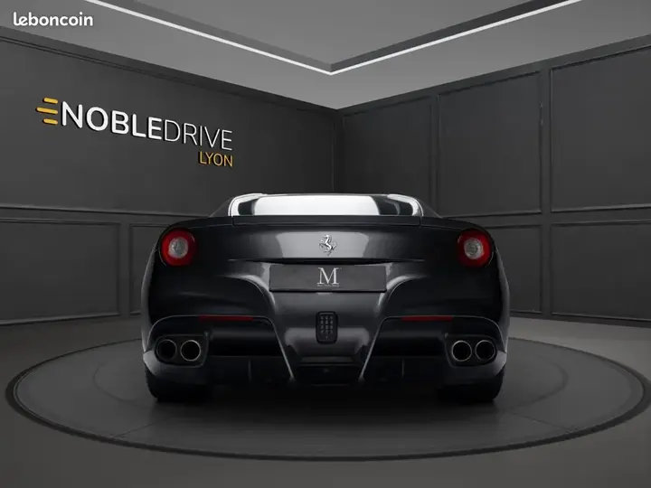 Ferrari F12 2013 photo 4