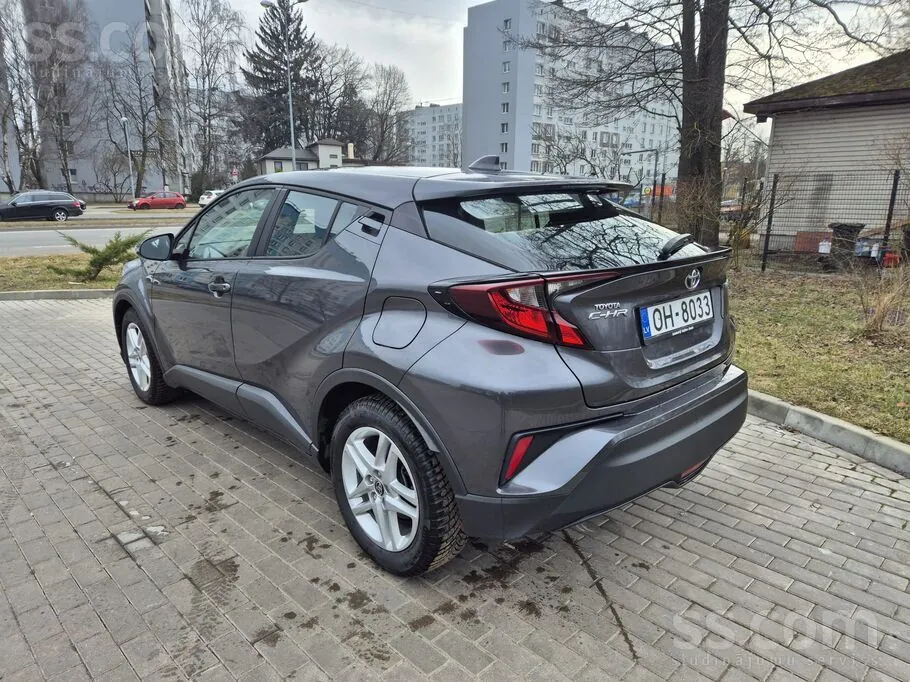 Toyota C-Hr 2022 photo 3
