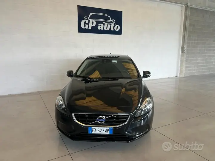 Volvo V40 2015 photo 4