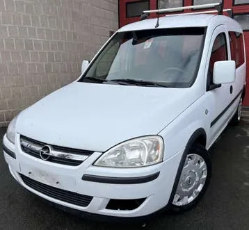 Opel Combo Tour