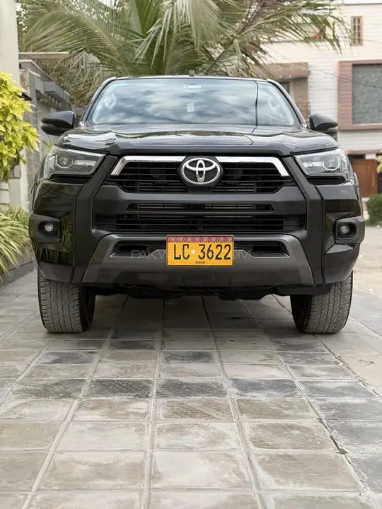 Toyota Hilux