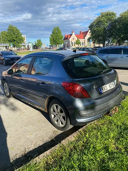 Peugeot 207 2007 photo 3