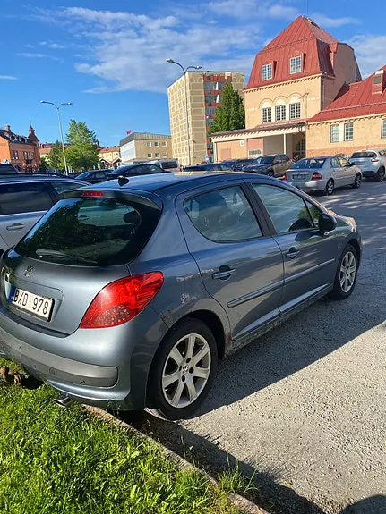 Peugeot 207 2007 photo 4