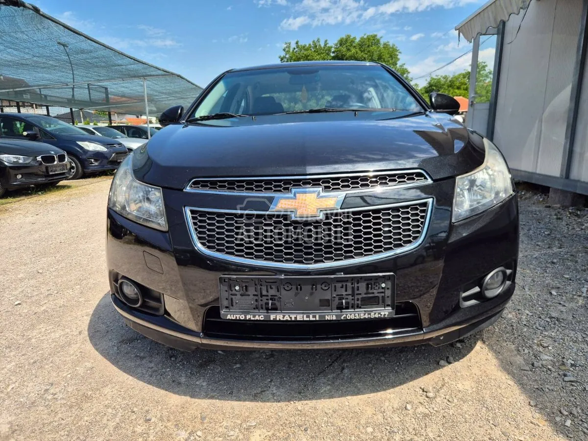 Chevrolet Cruze 2011 photo 4