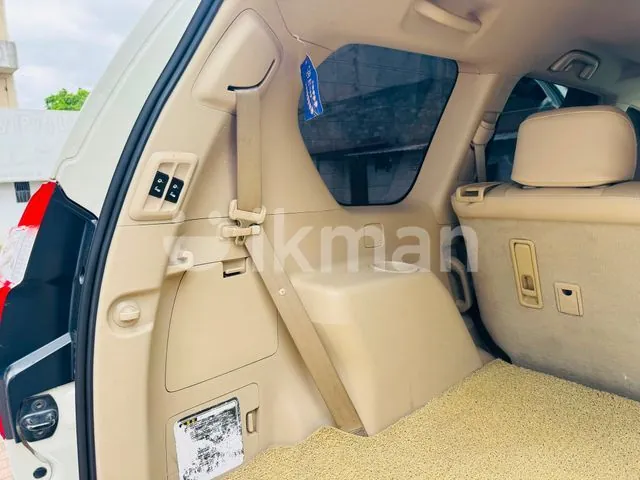 Toyota Land Cruiser Prado 2011 photo 5