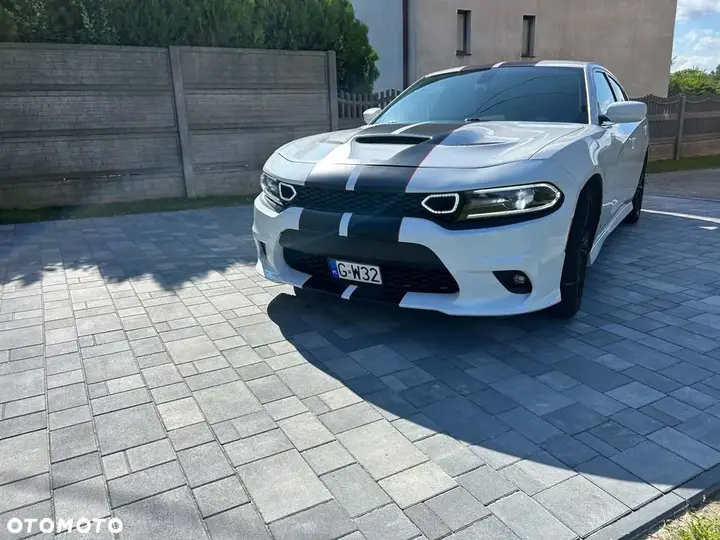 Dodge Charger 2018 photo 2