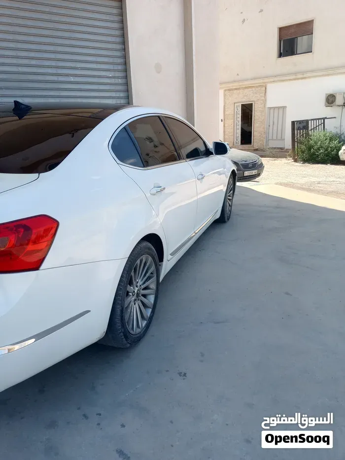 Kia Cadenza 2010 photo 5