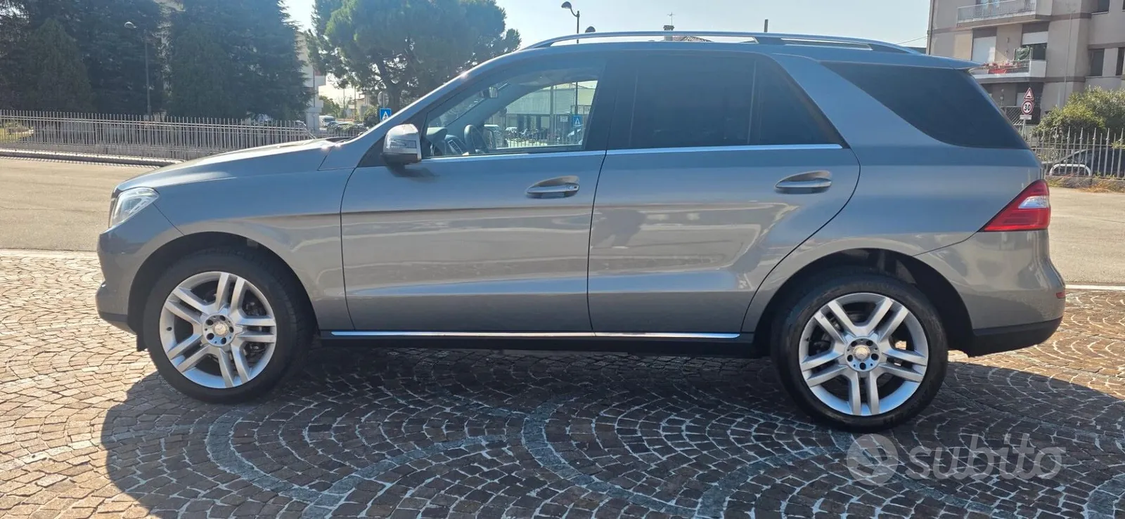 Mercedes-Benz Ml 2014 photo 4