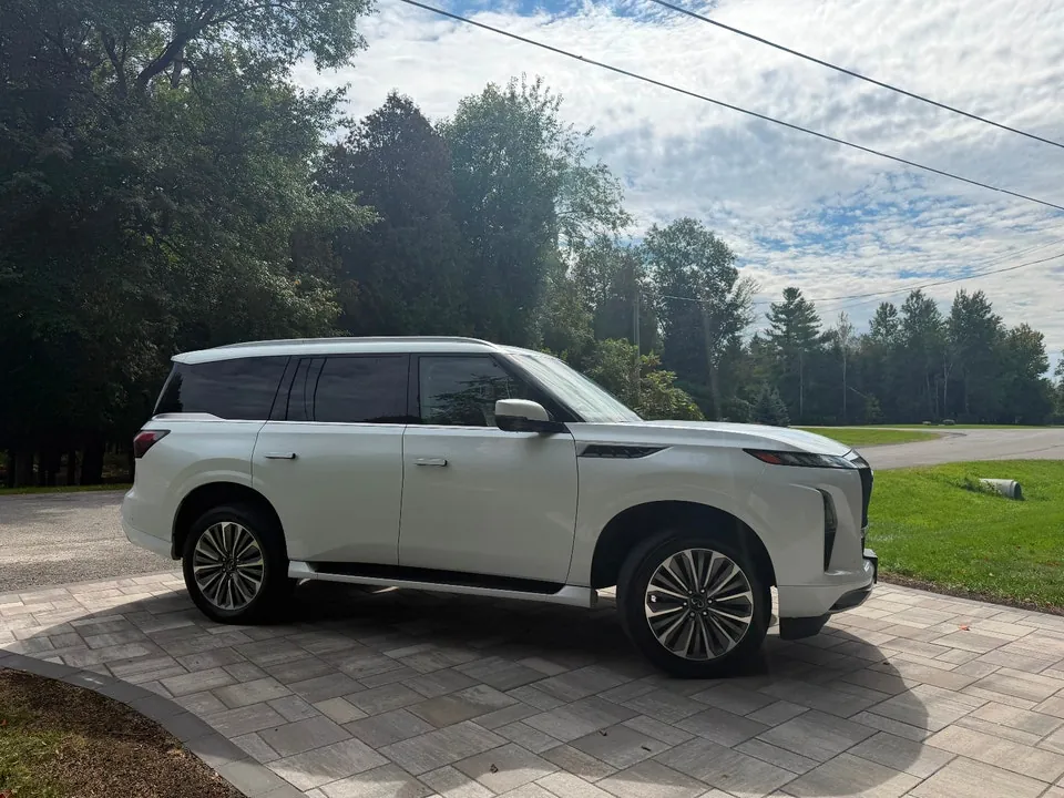 Infiniti Qx80 2025 photo 3