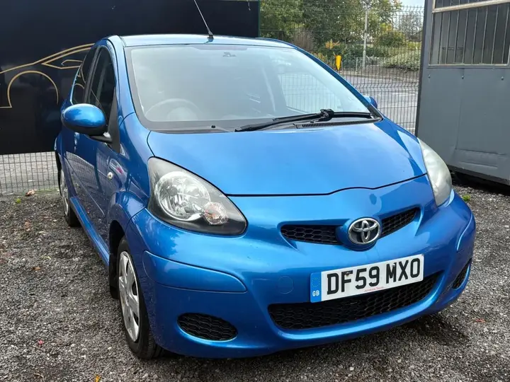 Toyota Aygo 2010 photo 3