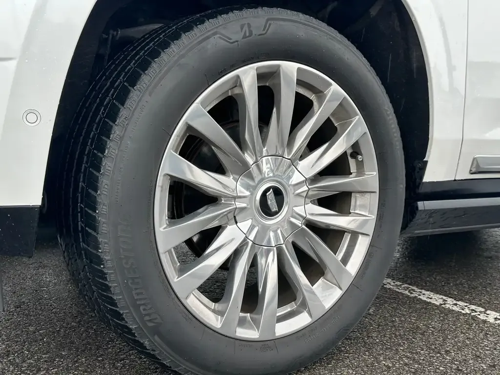 Cadillac Escalade 2022 photo 2