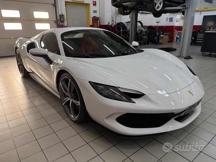 Ferrari 296 Gts 2023 photo 2