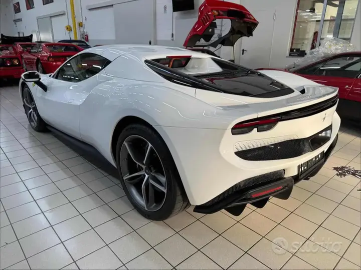 Ferrari 296 Gts 2023 photo 3