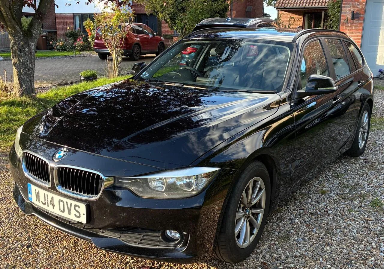 BMW 3 Series 2014 photo 2