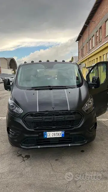 Ford Tourneo Custom