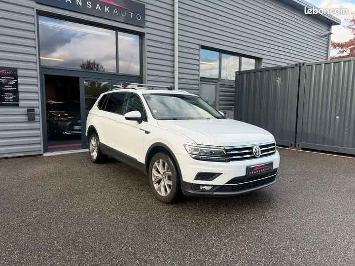 Volkswagen Tiguan 2018 photo 3