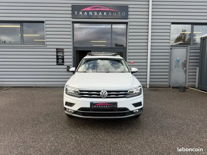Volkswagen Tiguan 2018 photo 2