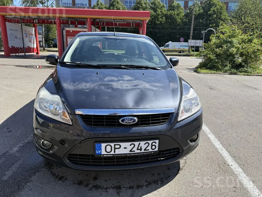Ford Focus 2009 photo 2