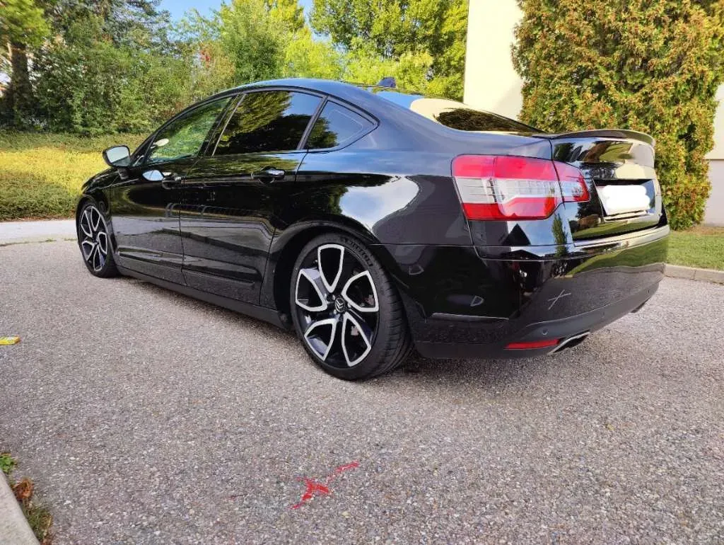 Citroen C5 2009 photo 2