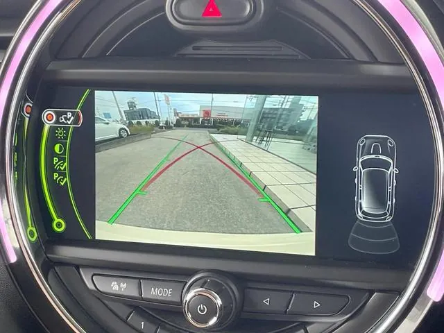 Mini Cooper D 2017 photo 5