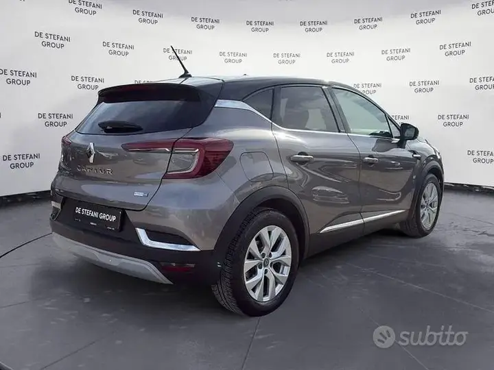 Renault Captur 2021 photo 2