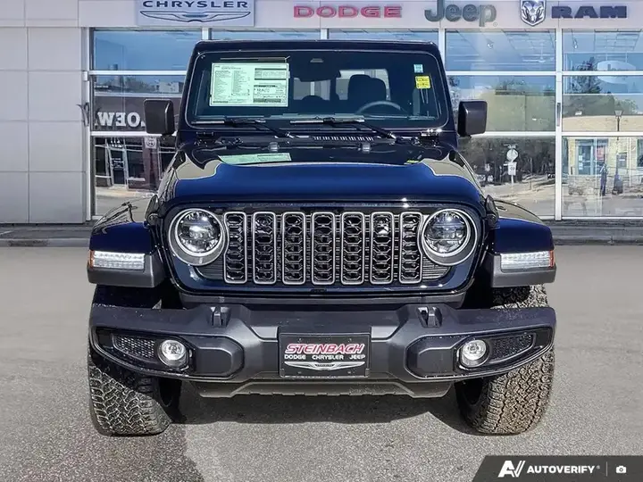 Jeep Gladiator 2026 photo 3