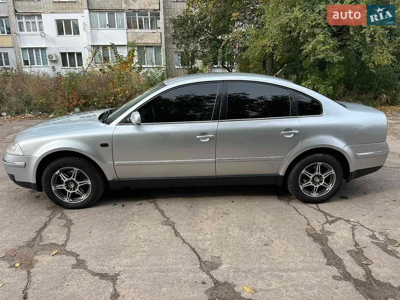 Volkswagen Passat 2003 photo 2