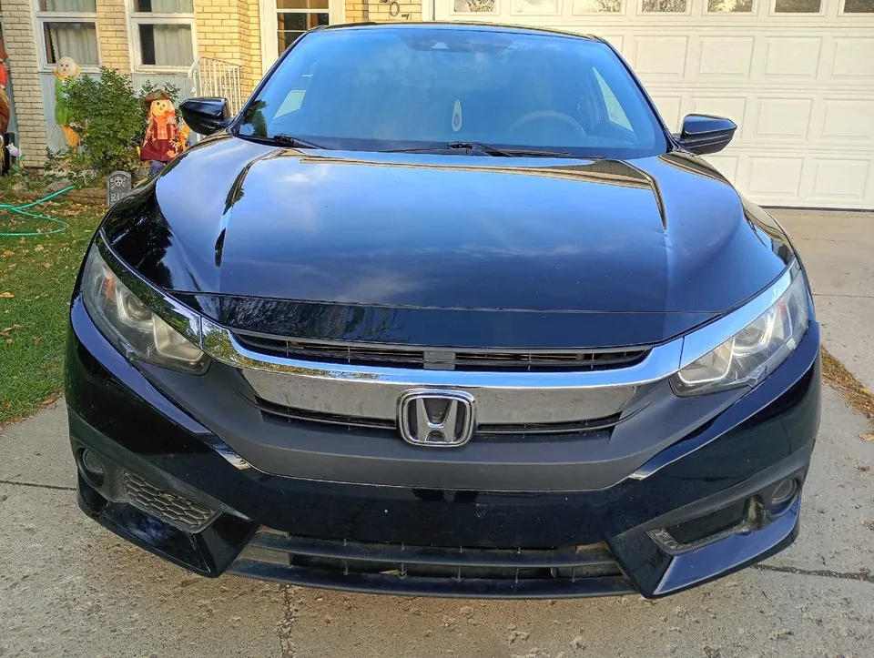 Honda Civic 2018 photo 3