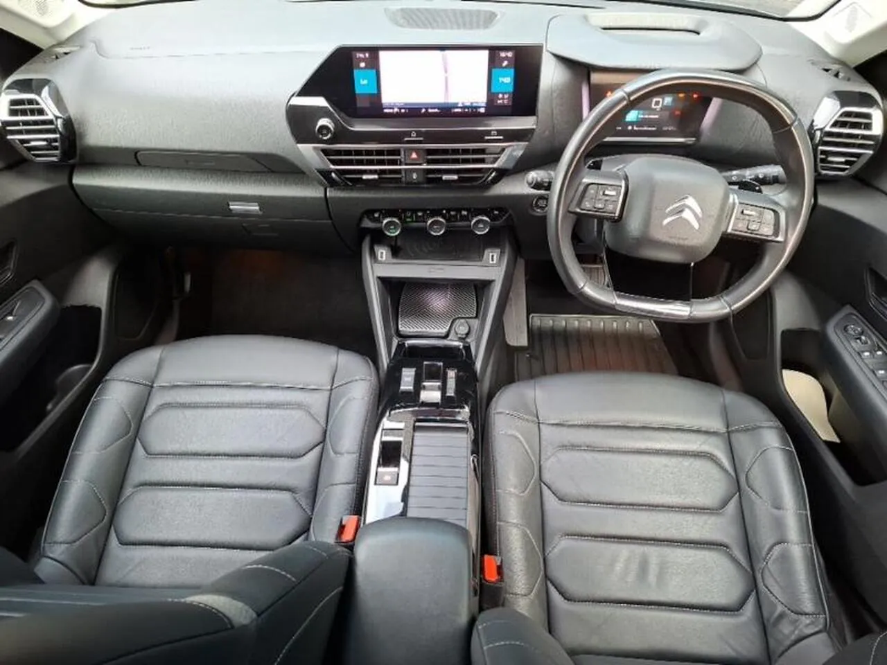 Citroen C4 2022 photo 3