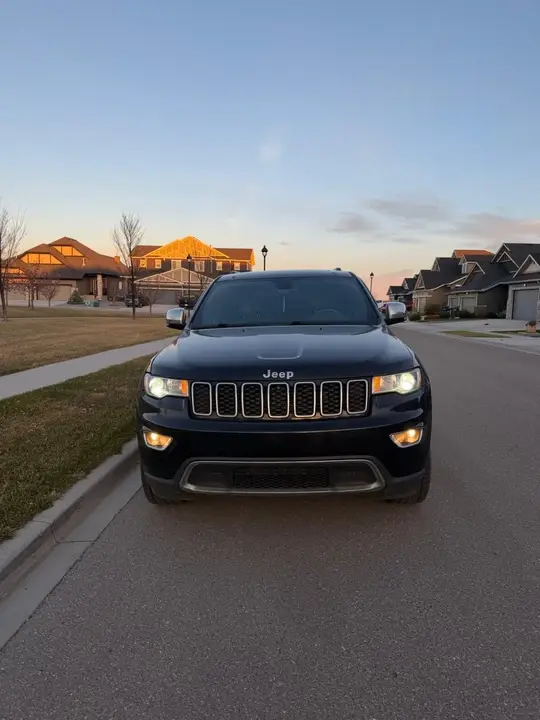 Jeep Grand Cherokee 2017 photo 2