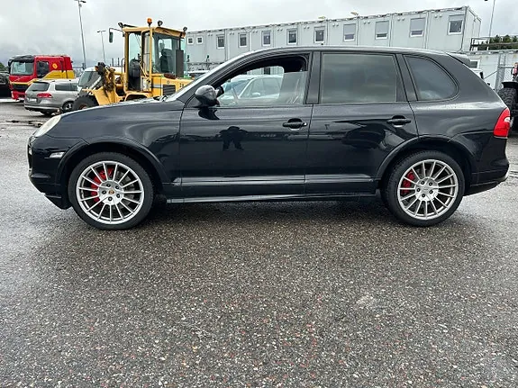 Porsche Cayenne 2006 photo 2
