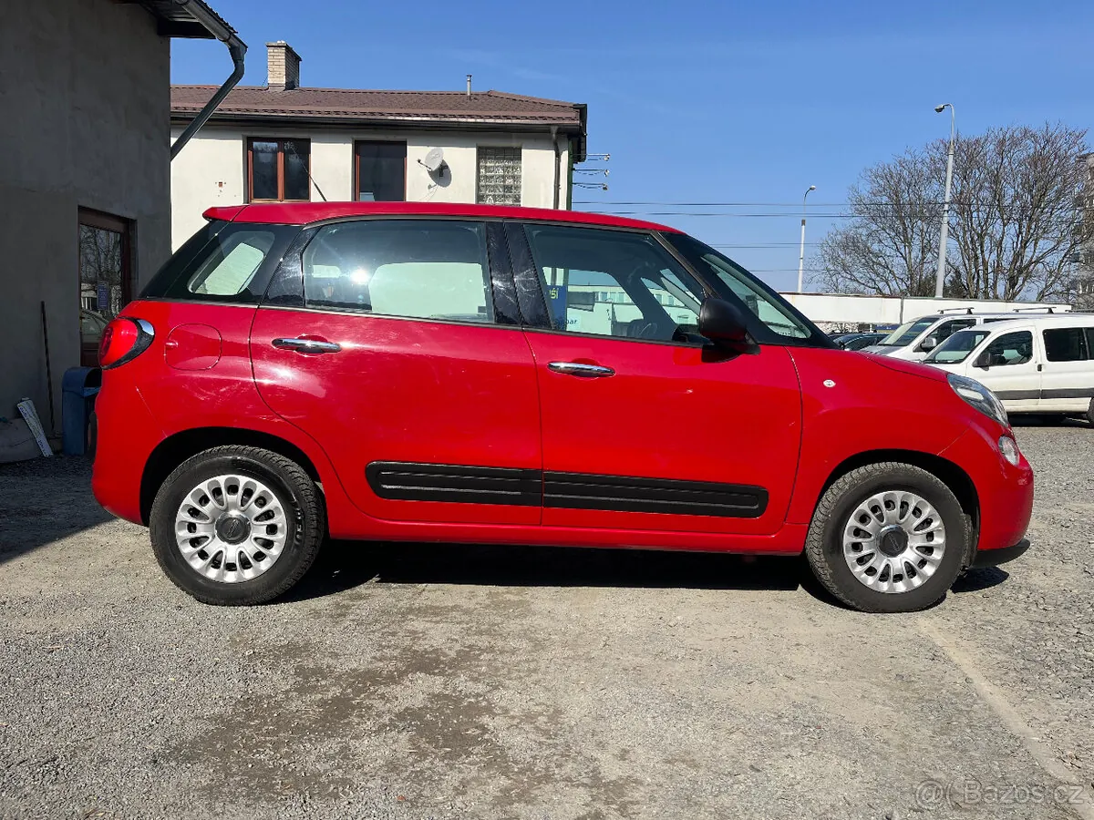 Fiat 500 L 2015 photo 4
