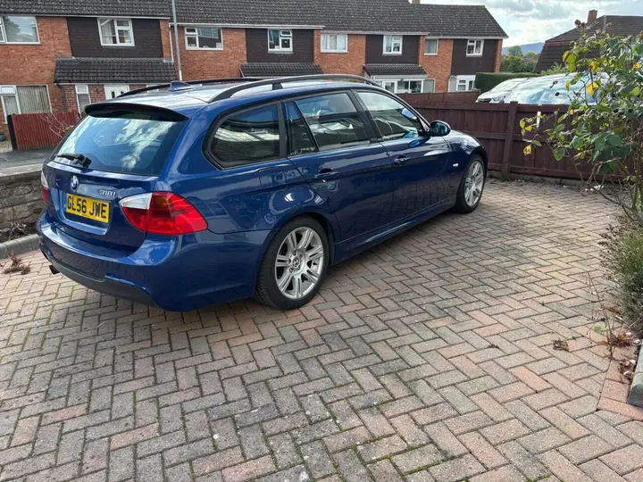 BMW 3 Series 2006 photo 2