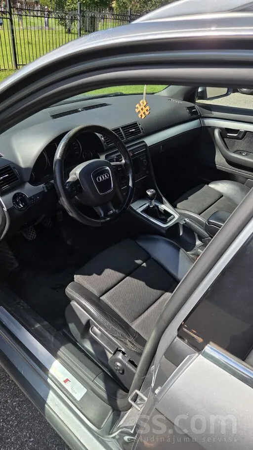 Audi A4 2007 photo 4