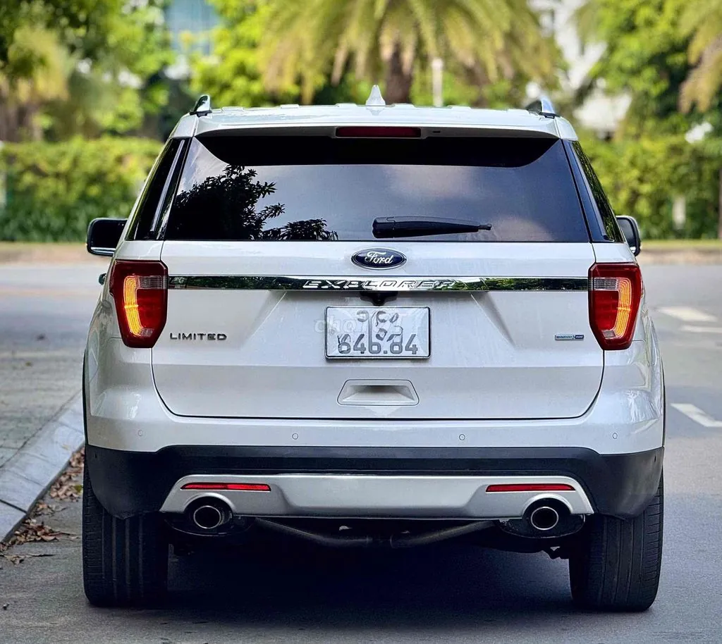 Ford Explorer 2017 photo 4