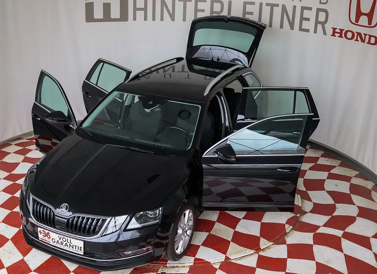 Skoda Octavia 2020 photo 3