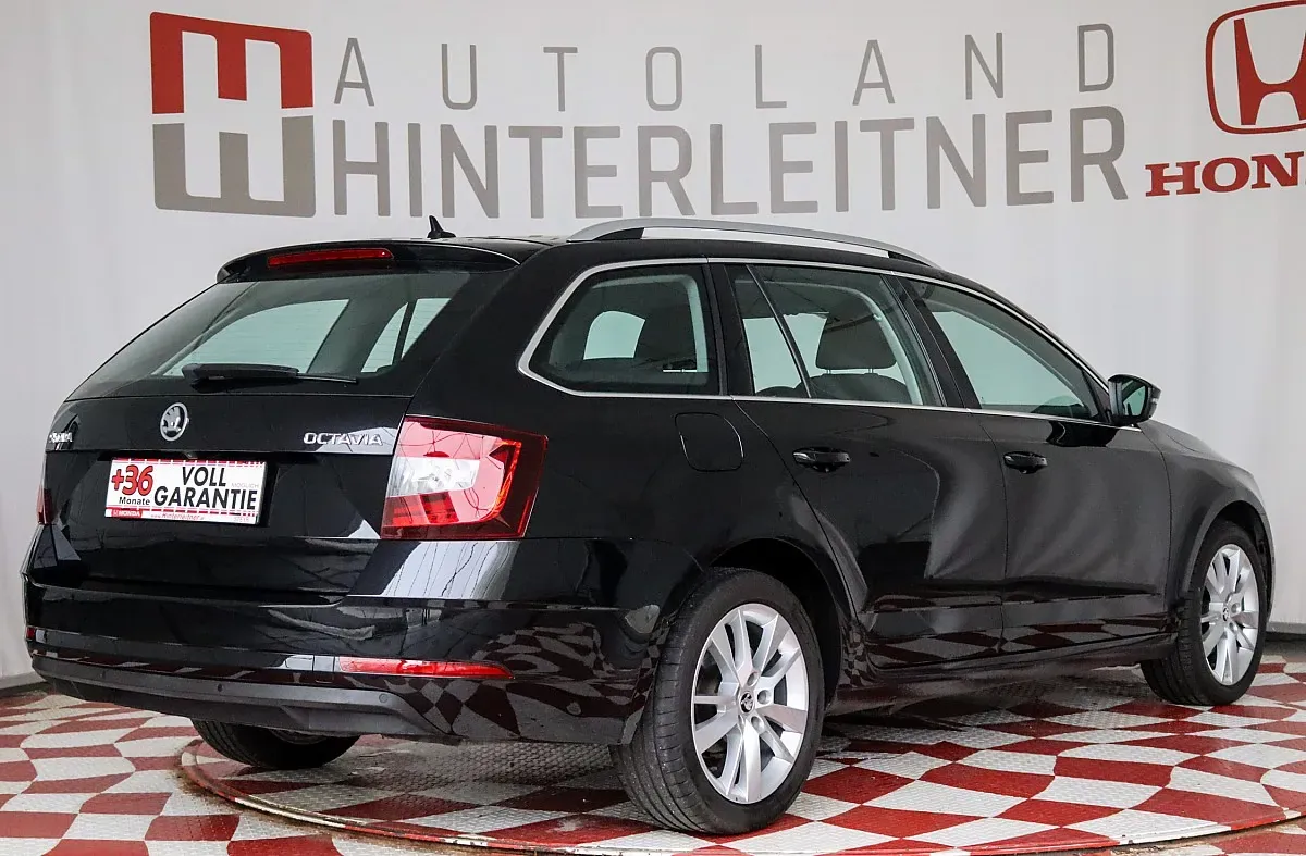 Skoda Octavia 2020 photo 2