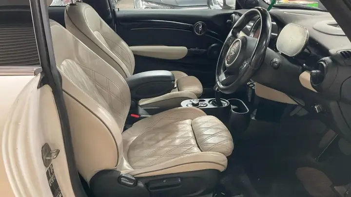 Mini Cooper Se 2023 photo 4