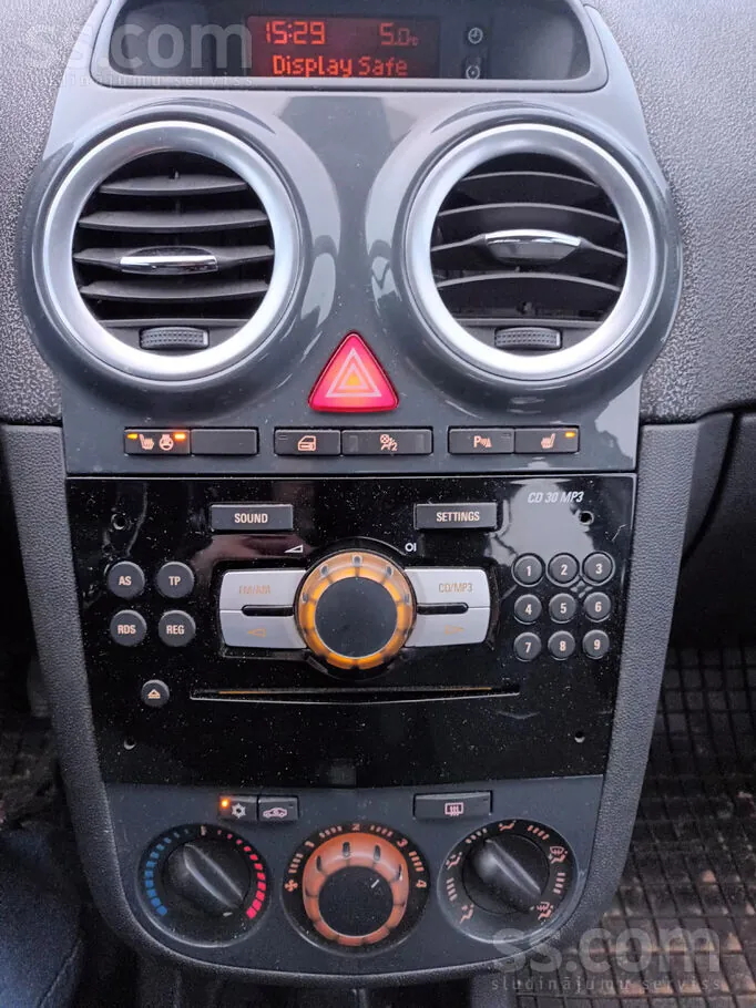 Opel Corsa 2011 photo 5