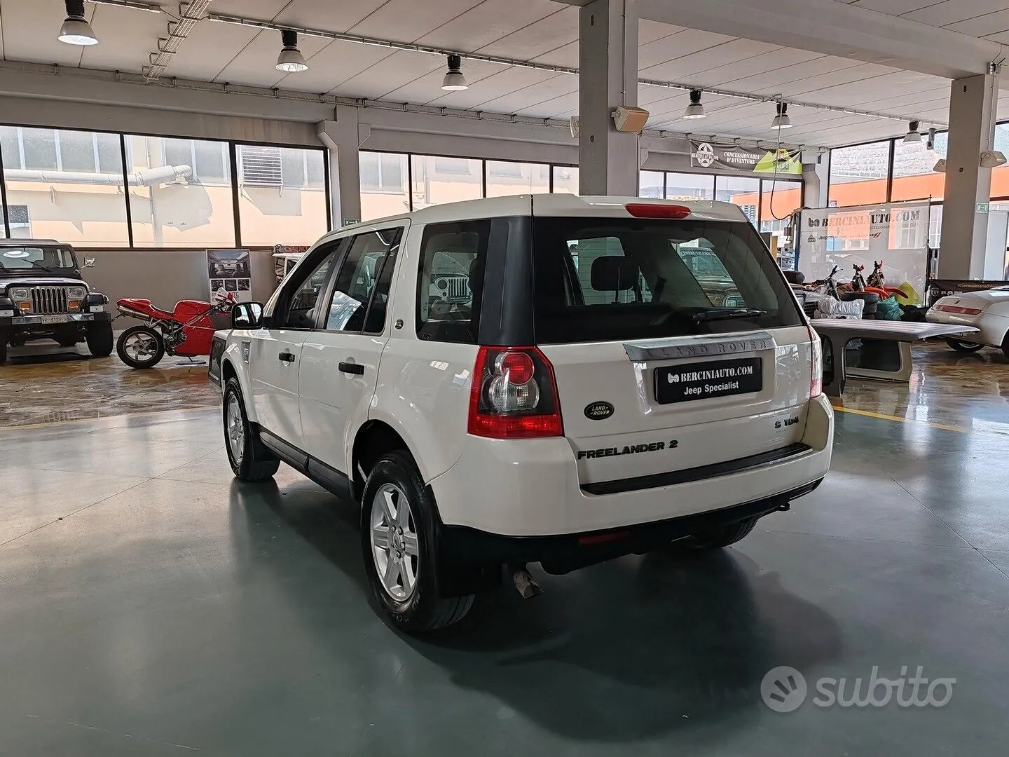 Land Rover Freelander 2008 photo 3