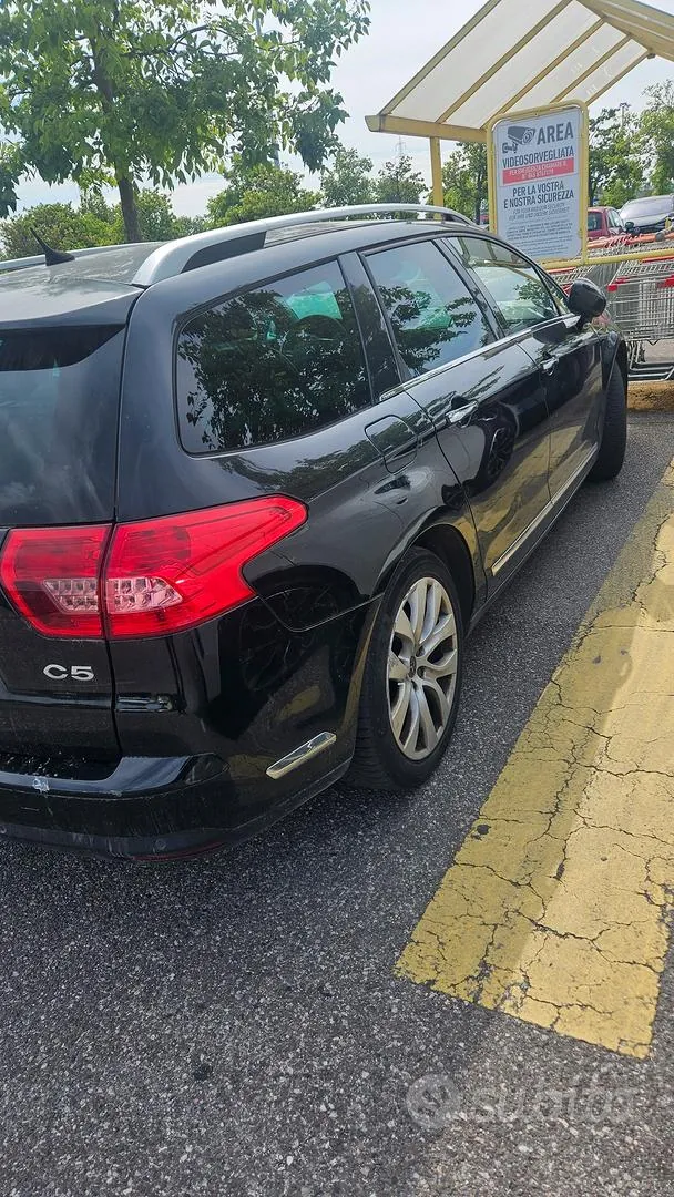 Citroen C5 2010 photo 3