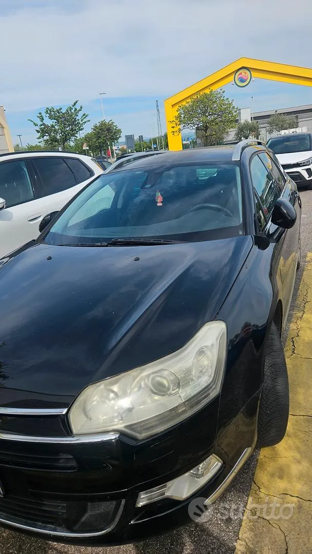 Citroen C5 2010 photo 2