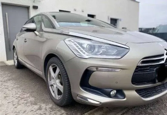 Citroen Ds5 2013 photo 2