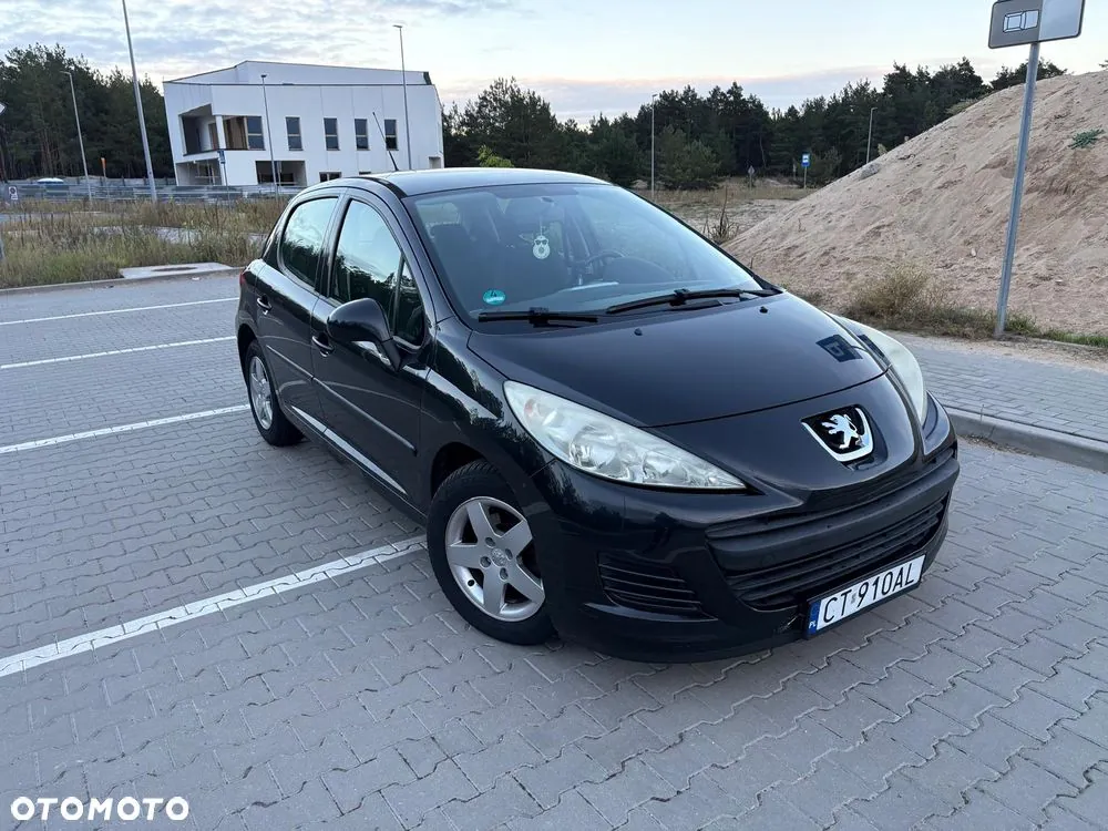 Peugeot 207 2009 photo 4
