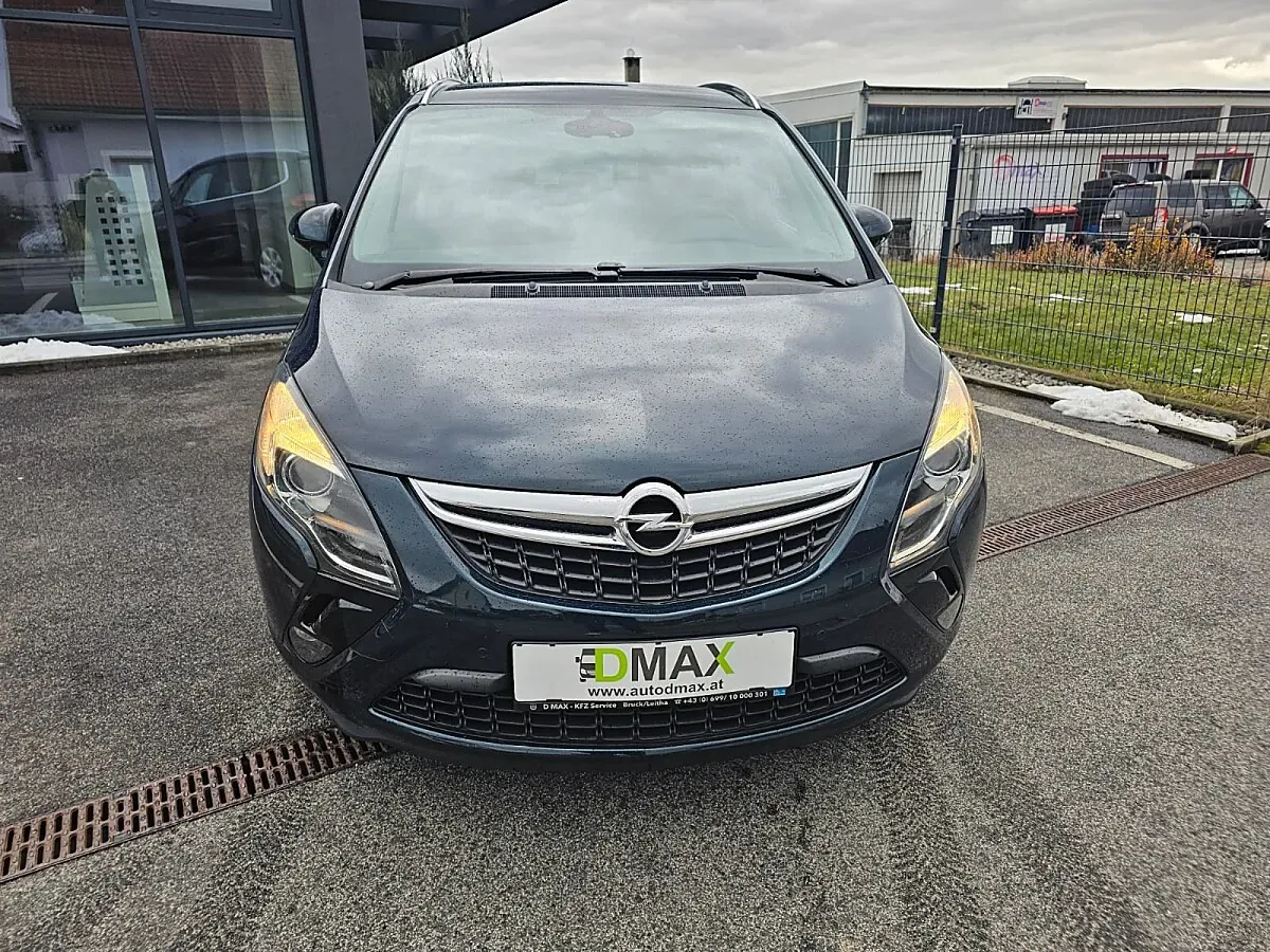 Opel Zafira 2016 photo 2