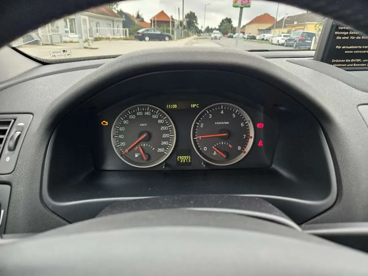 Volvo V50 2006 photo 3